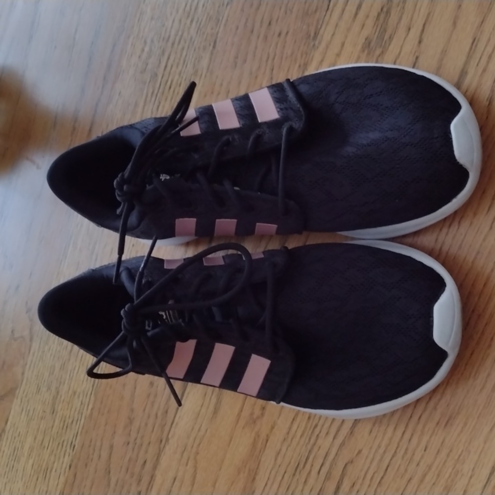 Adidas black and pinky nude cloudfoam running shoes